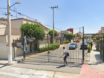 CASA DE RECUPERACIÓN BANCARIA EN PRIV. MALAGA, FRACC. VILLA DEL REAL, TECAMAC, EDO MEX. ¡NO SE ACEPTAN CRÉDITOS!