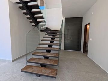 Casa en VENTA, Valle Alto