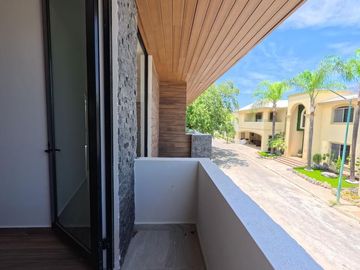 Casa en VENTA, Valle Alto