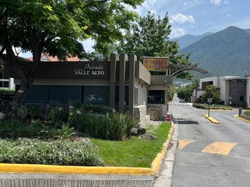 Casa en VENTA, Valle Alto