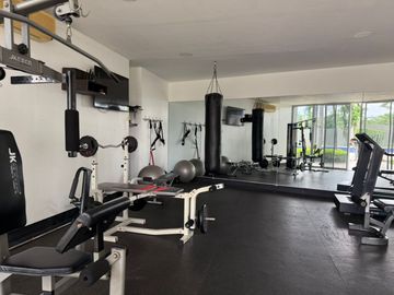Venta Departamento en Samborondón vista al río - Urb. Guayaquil Tenis - D258