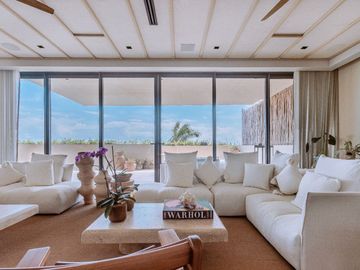 Departamentos de máximo lujo frente al mar en Playa del Carmen. Exclusividad en residencial privado.