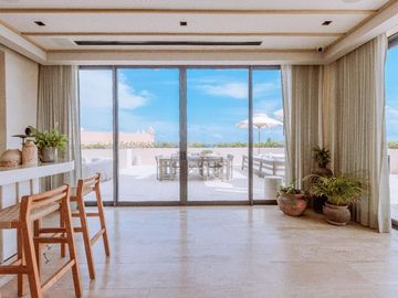 Departamentos de máximo lujo frente al mar en Playa del Carmen. Exclusividad en residencial privado.