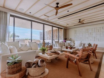 Departamentos de máximo lujo frente al mar en Playa del Carmen. Exclusividad en residencial privado.