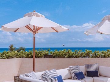 Departamentos de máximo lujo frente al mar en Playa del Carmen. Exclusividad en residencial privado.