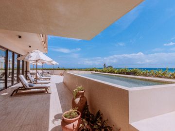 Departamentos de máximo lujo frente al mar en Playa del Carmen. Exclusividad en residencial privado.
