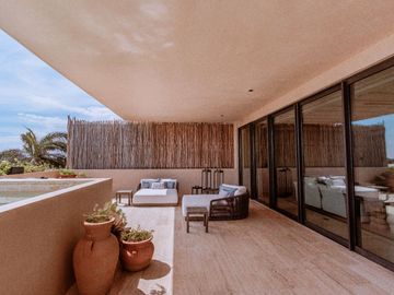 Departamentos de máximo lujo frente al mar en Playa del Carmen. Exclusividad en residencial privado.