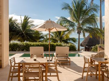 Departamentos de máximo lujo frente al mar en Playa del Carmen. Exclusividad en residencial privado.