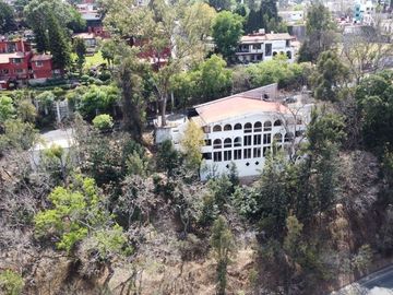 Edificio en VENTA en Col. Vista Bella en Morelia. PR4282