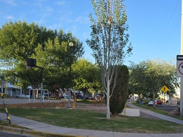 🏡 Casa en venta en Fraacinamiento Aldabas frente a parque