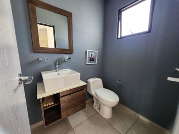 CASA EN VENTA, EN QUERETARO