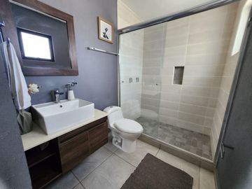 CASA EN VENTA, EN QUERETARO