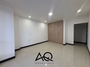 Casa en venta en Loja sector PROURVI