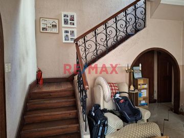 Oportunidad Casa En San Isidro!!! S/. 1'934,500.00 - $ 530,000.00