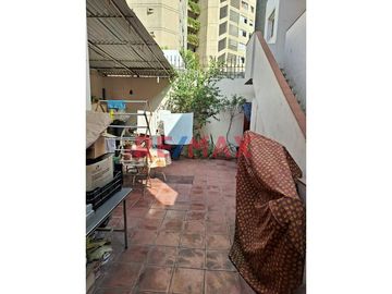 Oportunidad Casa En San Isidro!!! S/. 1'934,500.00 - $ 530,000.00