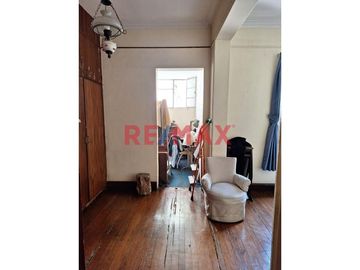 Oportunidad Casa En San Isidro!!! S/. 1'934,500.00 - $ 530,000.00