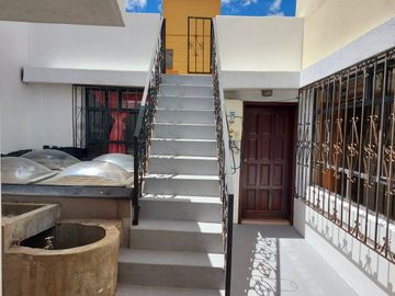 ESTUPENDA CASA RENTERA DOS PISOS EN VENTA EXCELENTE UBICACIÓN