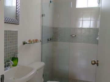 VENDO DEPARTAMENTO EN LA ZONA PONIENTE