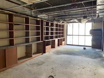 CASA EN VENTA PARA REMODELAR EN CALLE CERRADA
