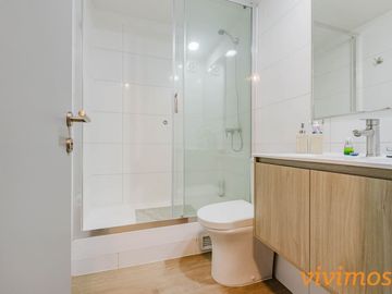 Departamento Semi Nuevo, Moderno y muy bien ubicado al lado del Metro en el corazón de Ñuñoa