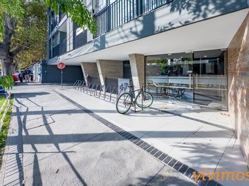 Departamento Semi Nuevo, Moderno y muy bien ubicado al lado del Metro en el corazón de Ñuñoa