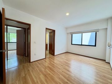 DEPARTAMENTO MUY AMPLIO PARTE BAJA DESIERTO DE LOS LEONES