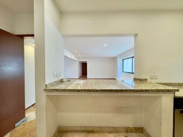 DEPARTAMENTO MUY AMPLIO PARTE BAJA DESIERTO DE LOS LEONES