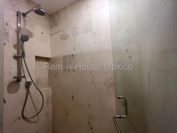 Vendo loft en santa fe de juriquilla con impresionantes amenidades 1 recmara 2 baños