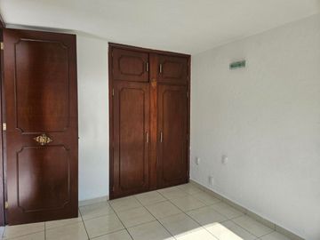 RENTO CASA DUPLEX EN VALLE DE LOS PINOS, TLALNEPANTLA ESTADO DE MEXICO