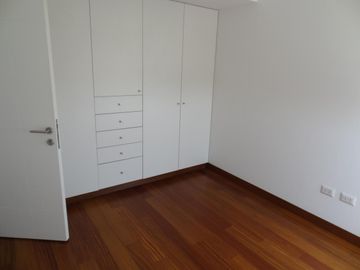 Departamento Amoblado de 126 m² en Alquiler. San Borja