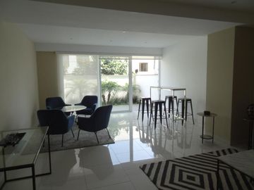 Departamento Amoblado de 126 m² en Alquiler. San Borja