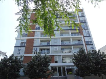 Departamento Amoblado de 126 m² en Alquiler. San Borja