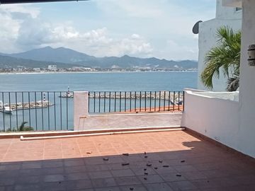Departamento venta en Condominio Puerto Las Hadas, Manzanillo