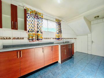 Se Vende Casa Metro Rodrigo de Araya San Joaquín