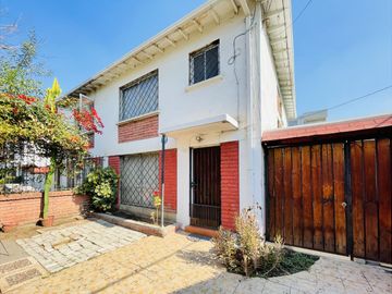 Se Vende Casa Metro Rodrigo de Araya San Joaquín