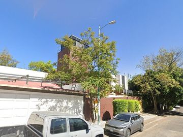 VENTA DE CASA GRADE EN BOSQUE DE ENEBROS, COL. BOSQUE DE LAS LOMAS, MIGUEL HIDALGO, CDMX