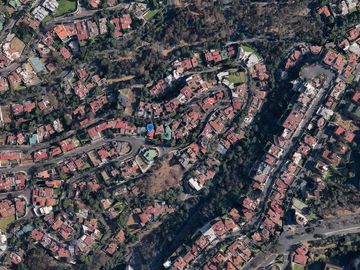 VENTA DE CASA GRADE EN BOSQUE DE ENEBROS, COL. BOSQUE DE LAS LOMAS, MIGUEL HIDALGO, CDMX