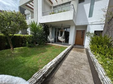 Casa en venta, sector Colegio Terranova en Cumbaya
