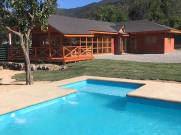 Venta de Gran Vivienda en Olmué, Paradero 40.