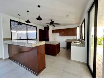 Casa en venta en Altabrisa en Mérida Yucatán zona norte