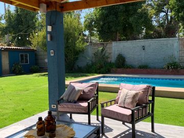 Se vende hermosa y acogedora Casa En Condominio Lo Herrera