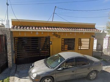 SK18 - Casa en Venta en El Coahuilense 302, Morelos Amp, 25628 Frontera, Coah.(Remate Bancario)