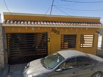 SK18 - Casa en Venta en El Coahuilense 302, Morelos Amp, 25628 Frontera, Coah.(Remate Bancario)