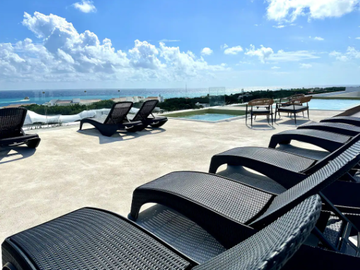 Precioso Departamento en el Corazón de Playa del Carmen, a Pasos del Mar
