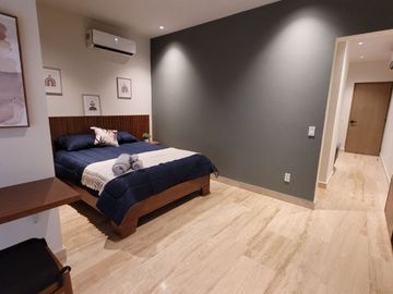 Precioso Departamento en el Corazón de Playa del Carmen, a Pasos del Mar