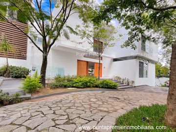 Casa de Lujo en Venta, Andares, Coto Exclusivo, El Secreto Colinas de San Javier, Zapopan Punta Premier