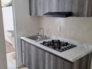 CASA EN VENTA, ZONA ZINACANTEPEC, EDO DE MEX