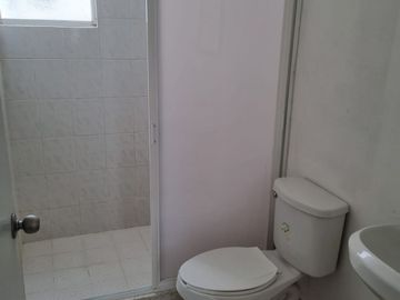 CASA EN VENTA, ZONA ZINACANTEPEC, EDO DE MEX