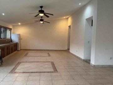 Venta de Quinta en Santiago NL