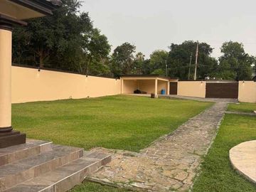 Venta de Quinta en Santiago NL